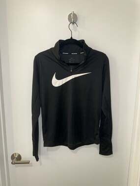 NIKE WOMEN'S DRI-FIT SWOOSH SHORT ZIP RUNNING TOP SHIRT BLACK #DX0952-NWT